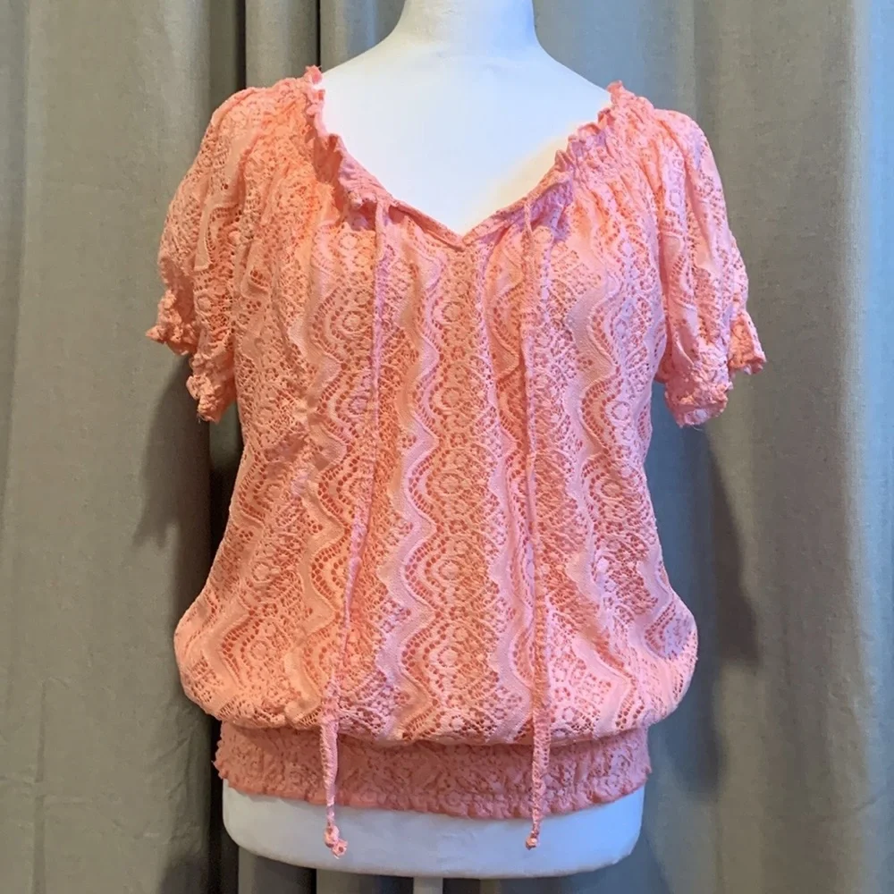 NWOT - No Boundaries Pink Lace Top Size Large (11-13) - Picture 6 of 16